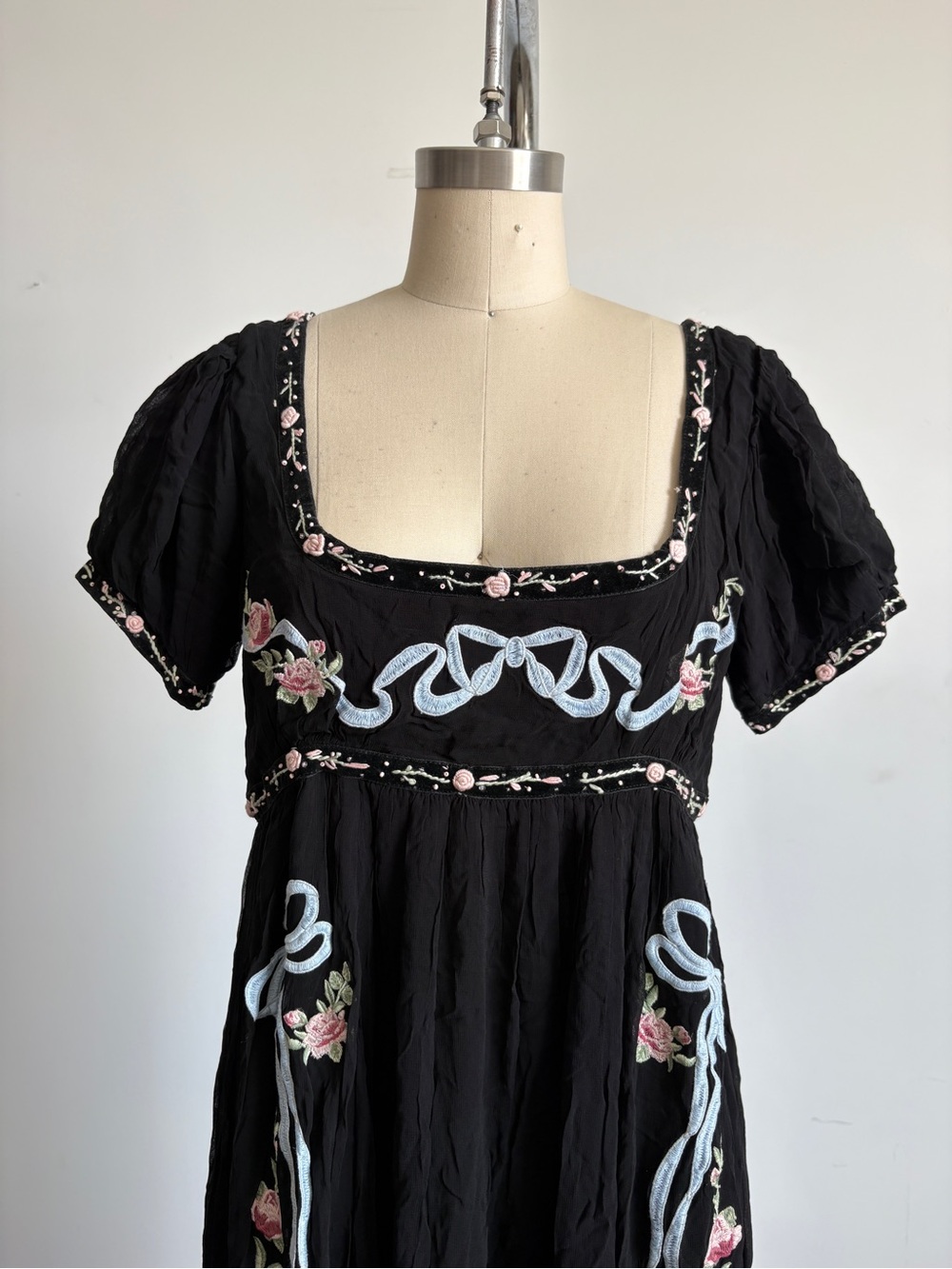 $489 NWT For Love and Lemons “Rosemarie” Maxi Dress in Black Sz Large - Picture 6 of 15